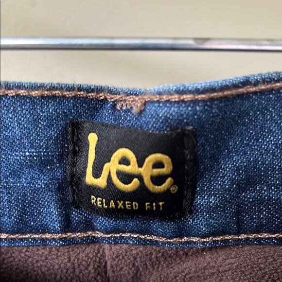 NWT Lee Men's Fleece-Lined Relaxed Straight Leg Dark Blue Jeans - Picture 3 of 6